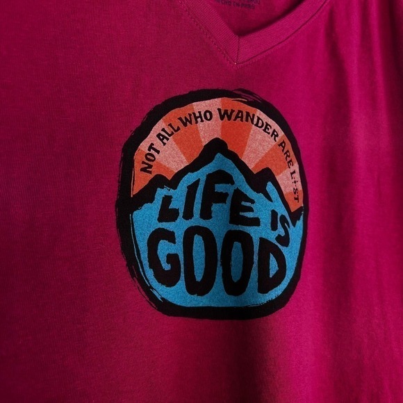 NWT Life is Good Women's Not All Who Wander Are Lost Crusher Tee Size Small - Picture 3 of 8